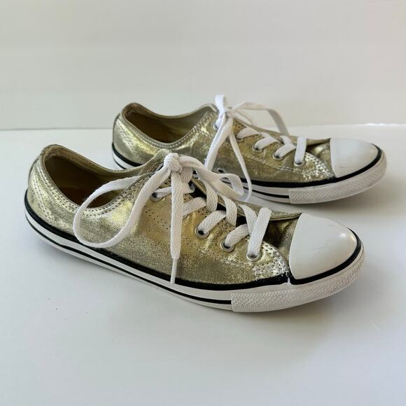 Converse Chuck Taylor All Star Low Top Sneakers in Metallic Gold - Picture 4 of 14
